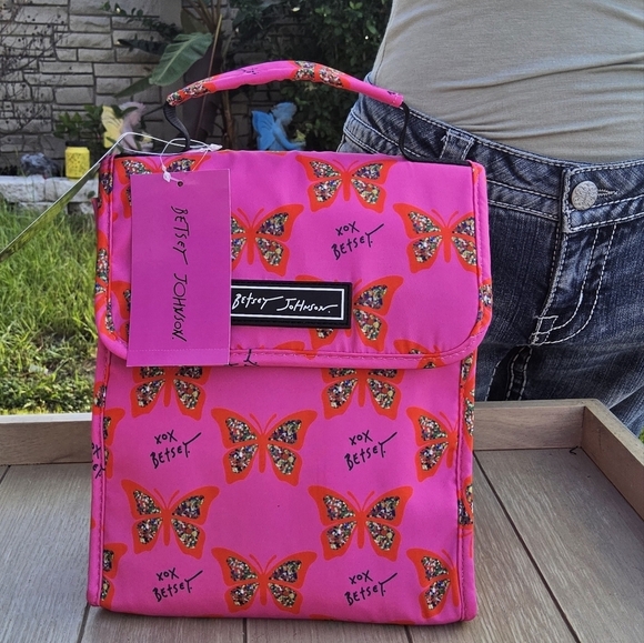 Betsey Johnson Handbags - BETSEY JOHNSON PINK W/BUTTERFLIES BETSEY JOHNSON FLAP TOP INSULATED LUNCH TOTE